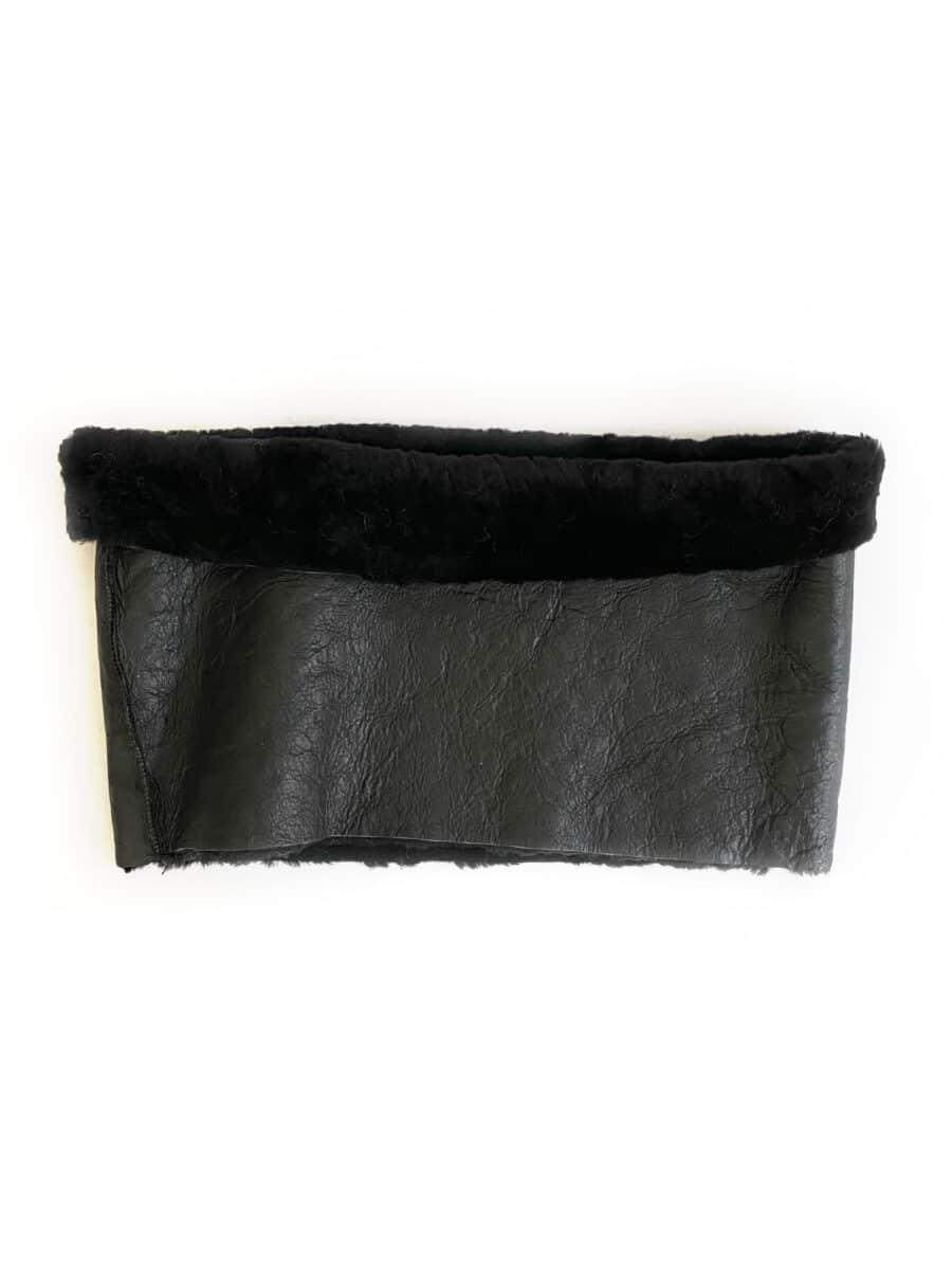 Bufanda  cuellito de cuero negro talle unico