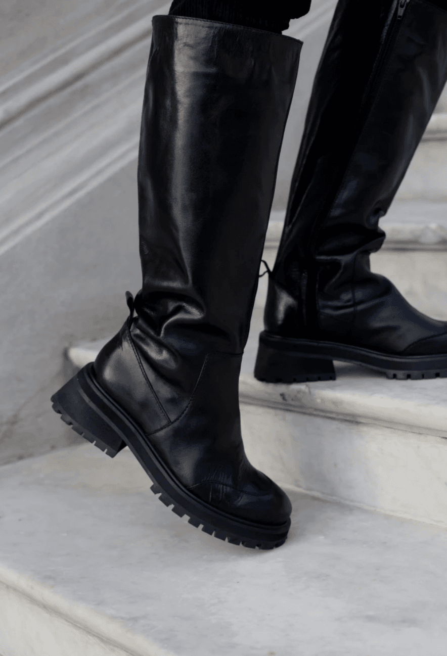 Bota Monta negro 40