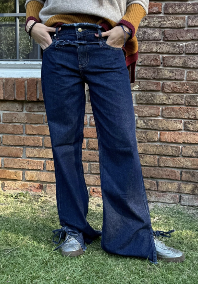 Jean Straight Belt azul 24