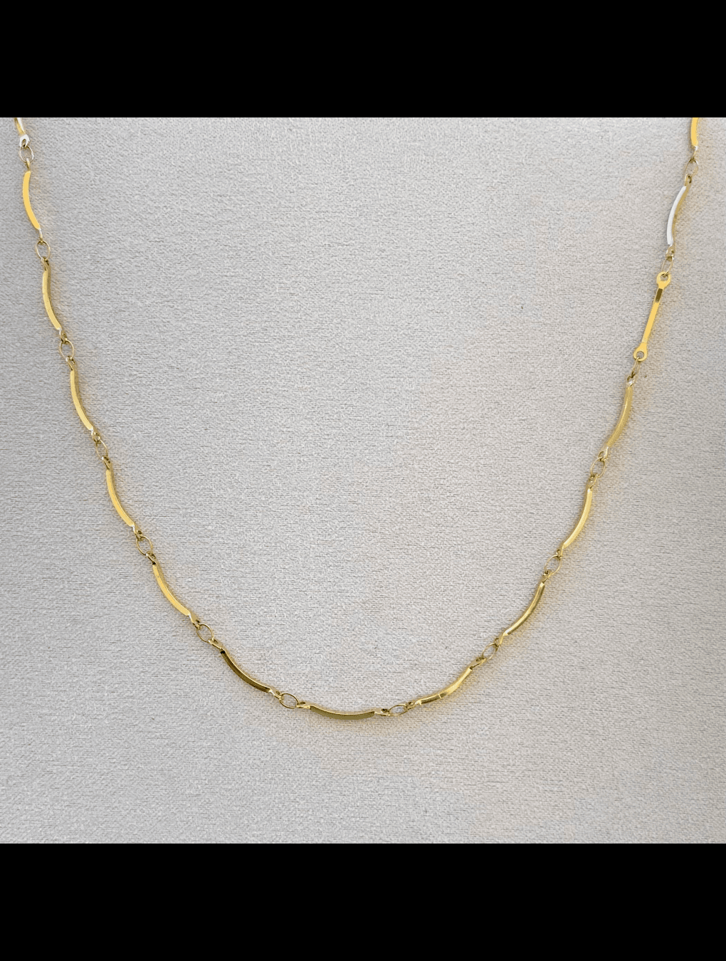 Collar SAVIA en acero dorado n/a