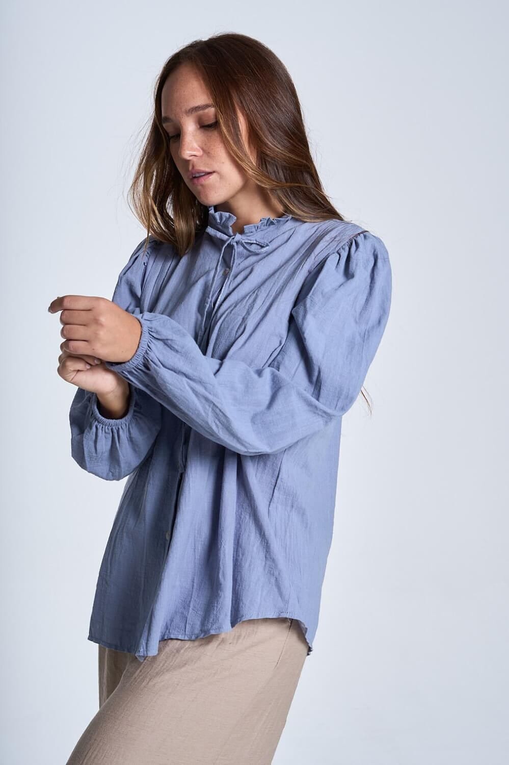 Camisa Tanna celeste talle unico