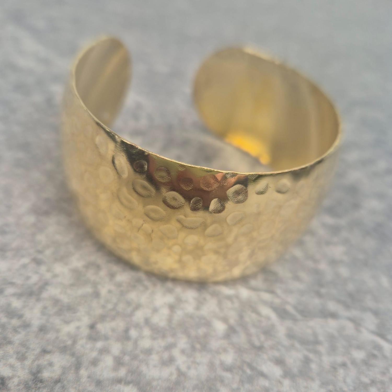 Brazalete Roma dorado n/a