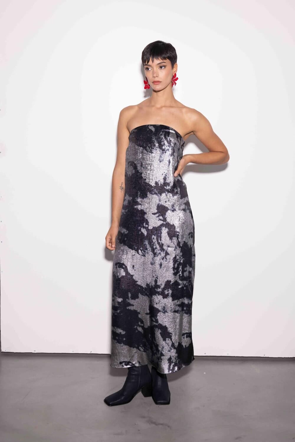 Vestido Graff plateado talle unico