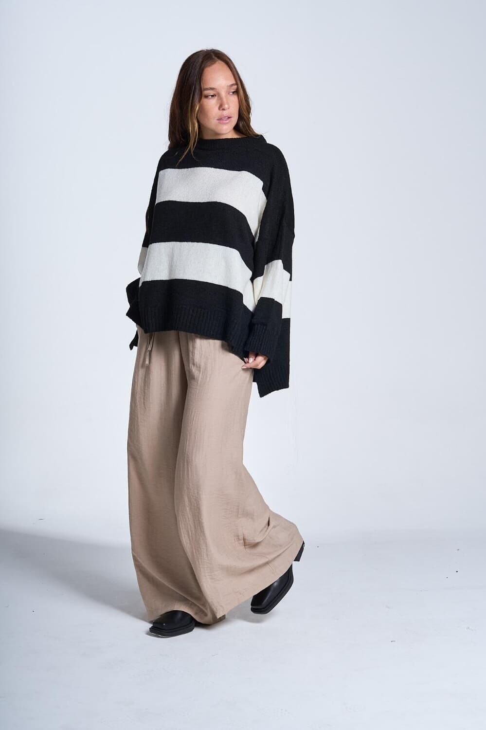 Sweater Zara negro talle unico