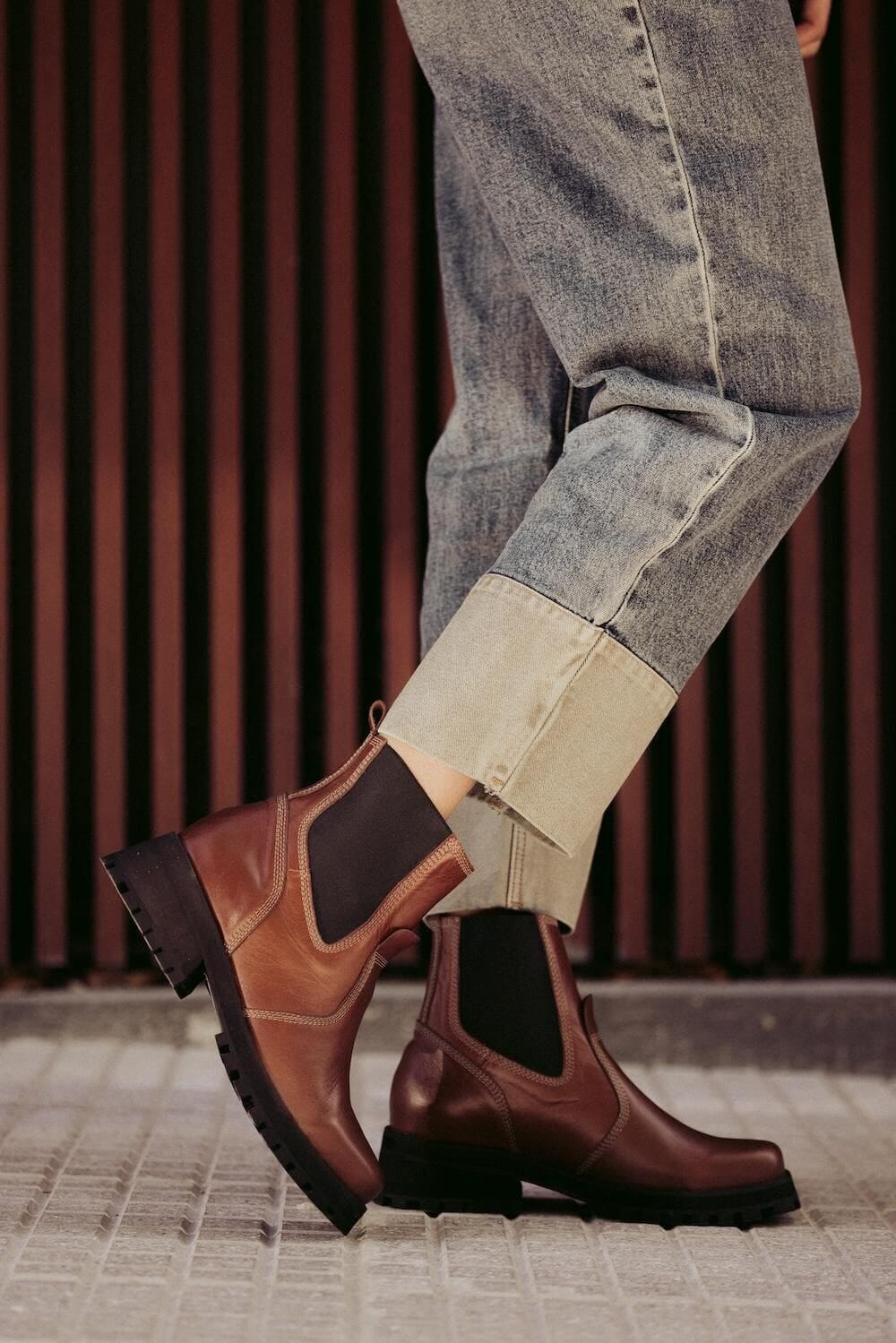 BOTA CAPRI tostado 35