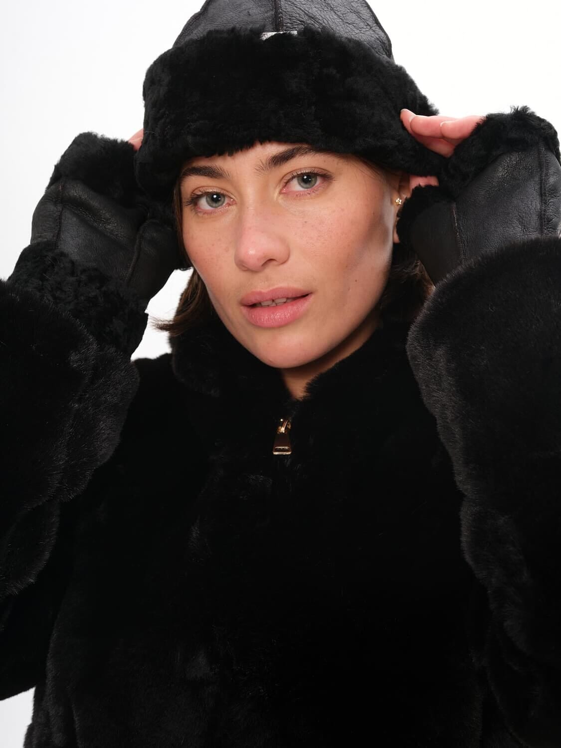 Gorro Leather Bean