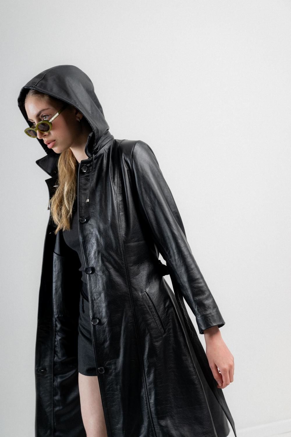 Timeless Trench Cuero negro m