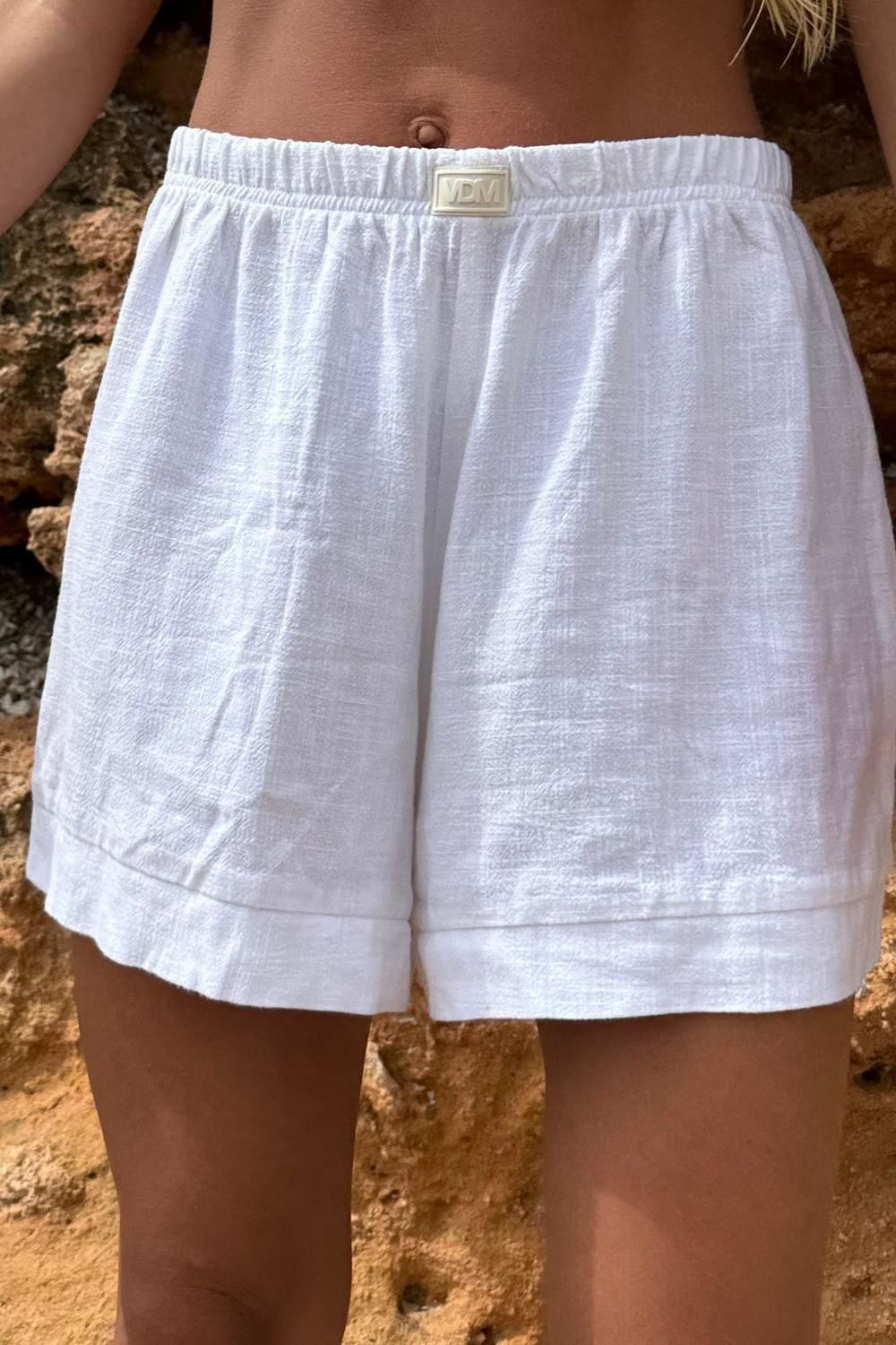 Short Neeve blanco 2