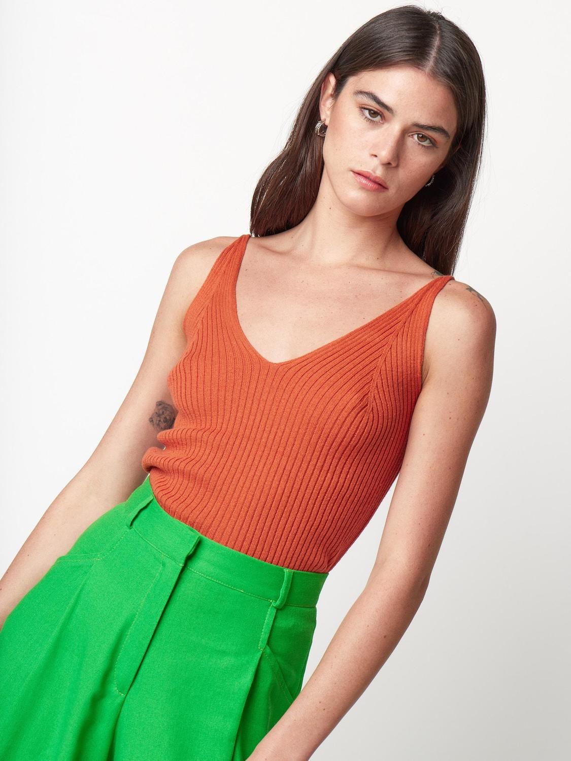 Top MILA naranja talle unico