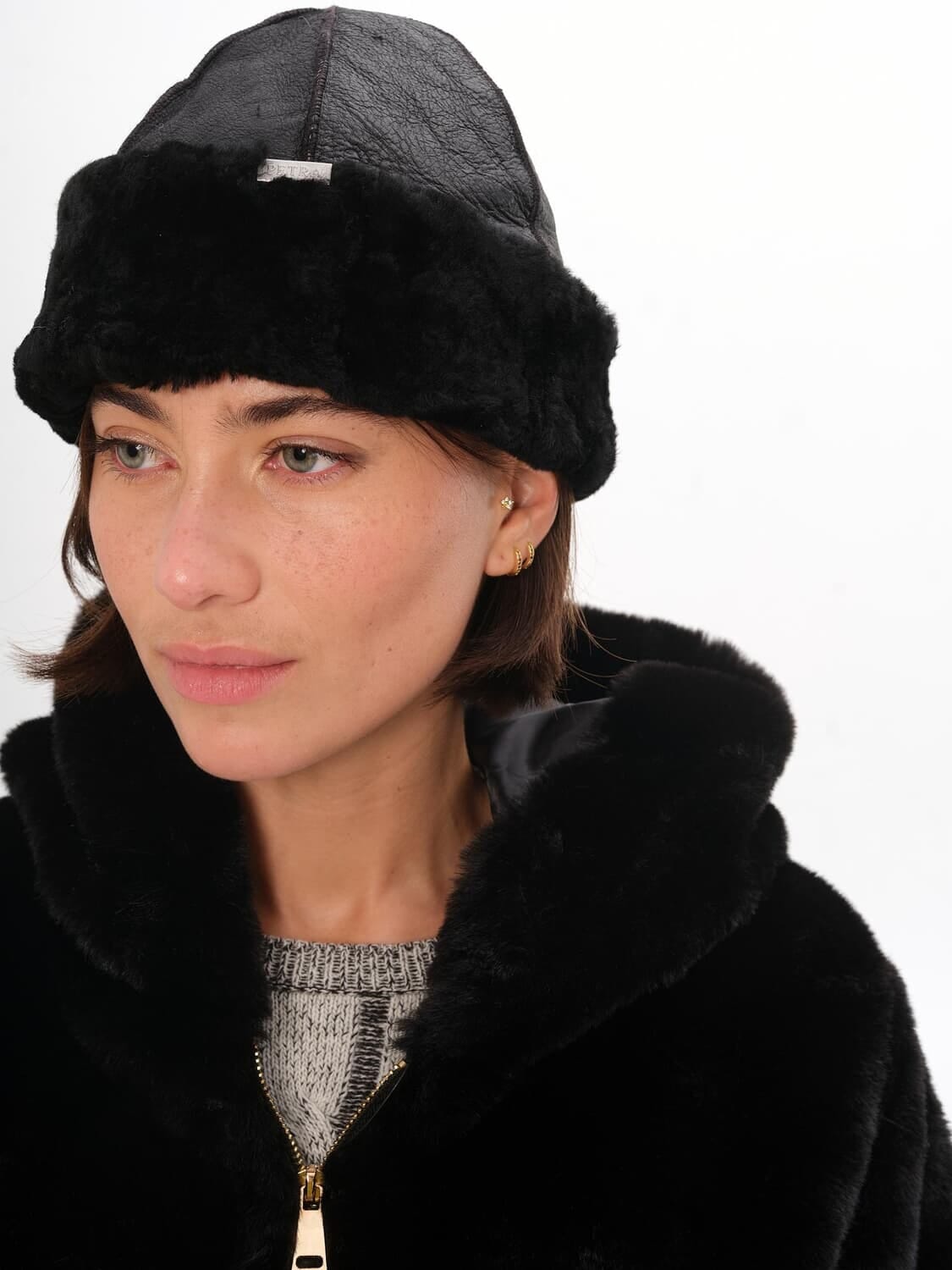 Gorro Leather Bean
