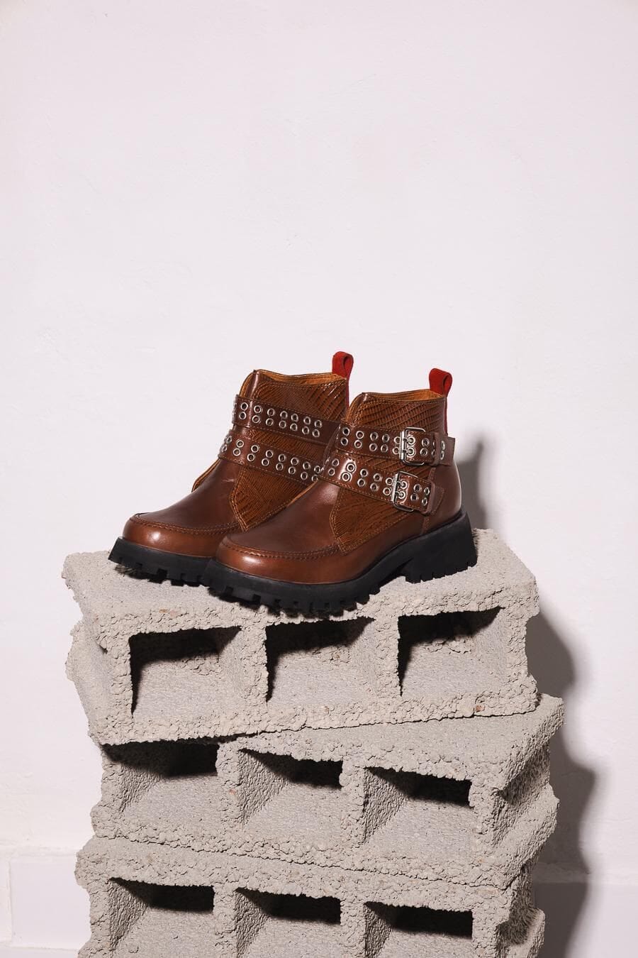 Bota Cori oxido 35