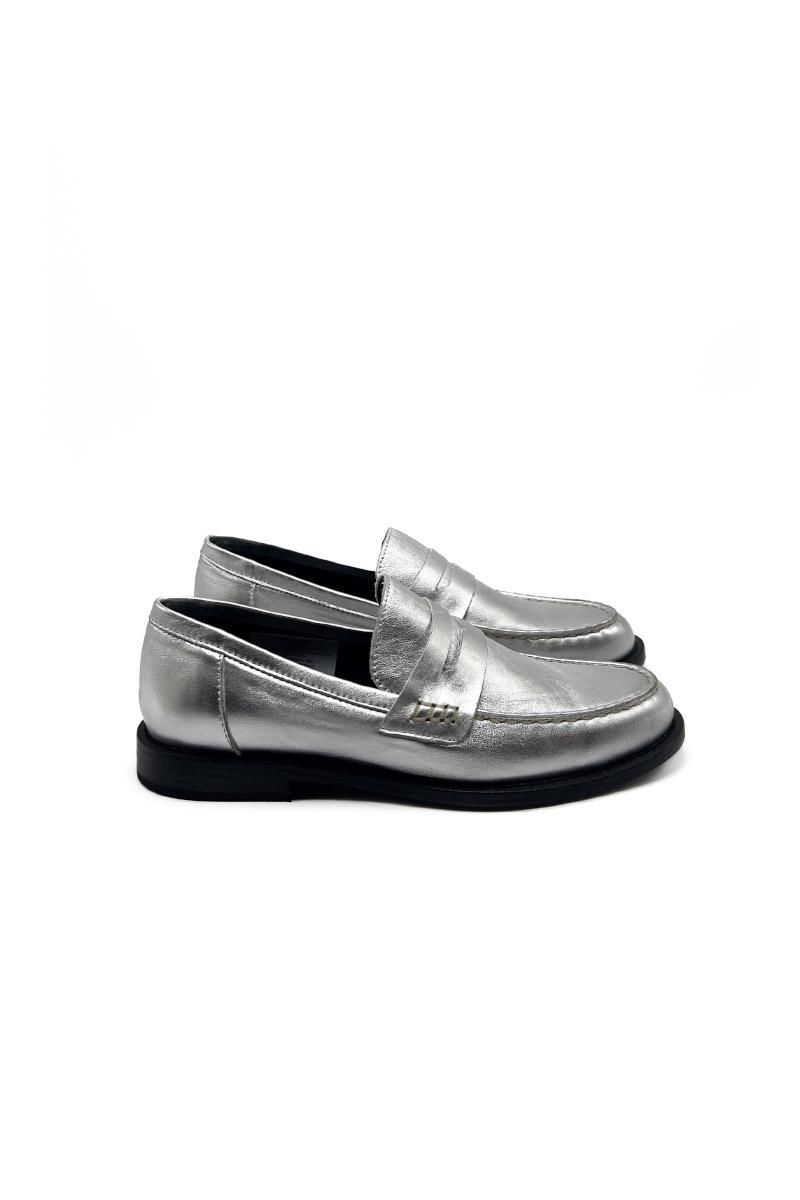 Mocasin Cleo plateado 36