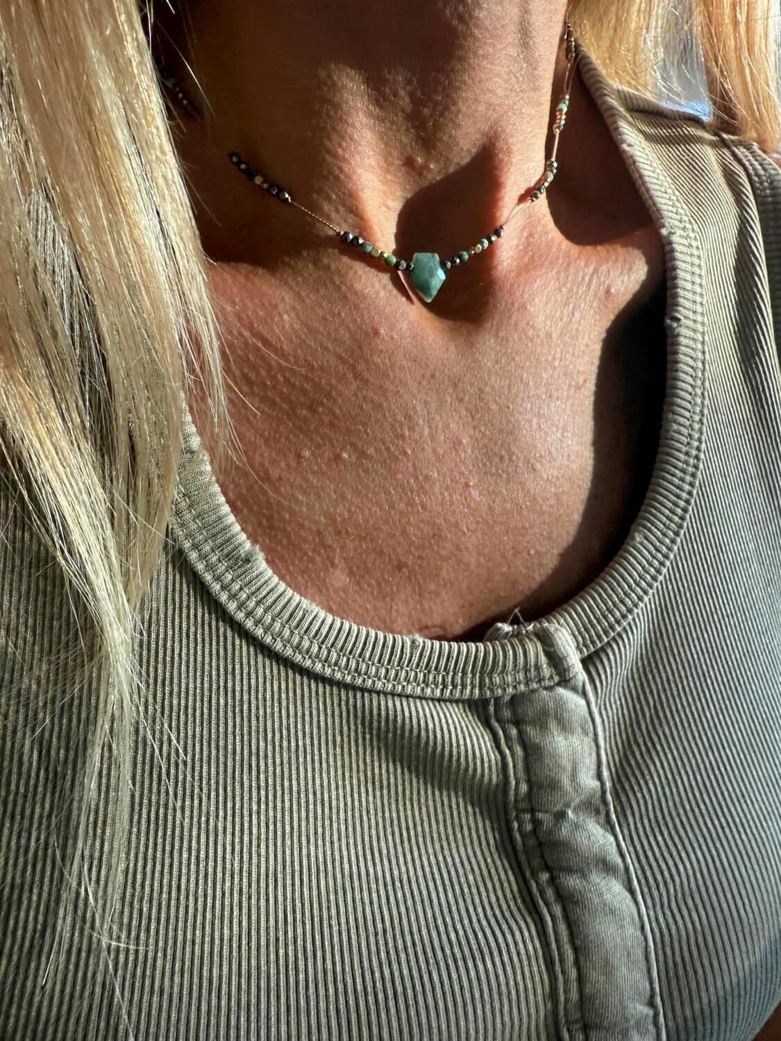 COLLAR MANTRA