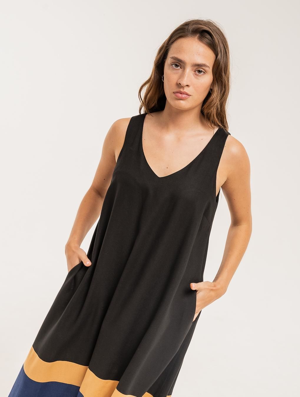 Vestido Amazonas negro s/m