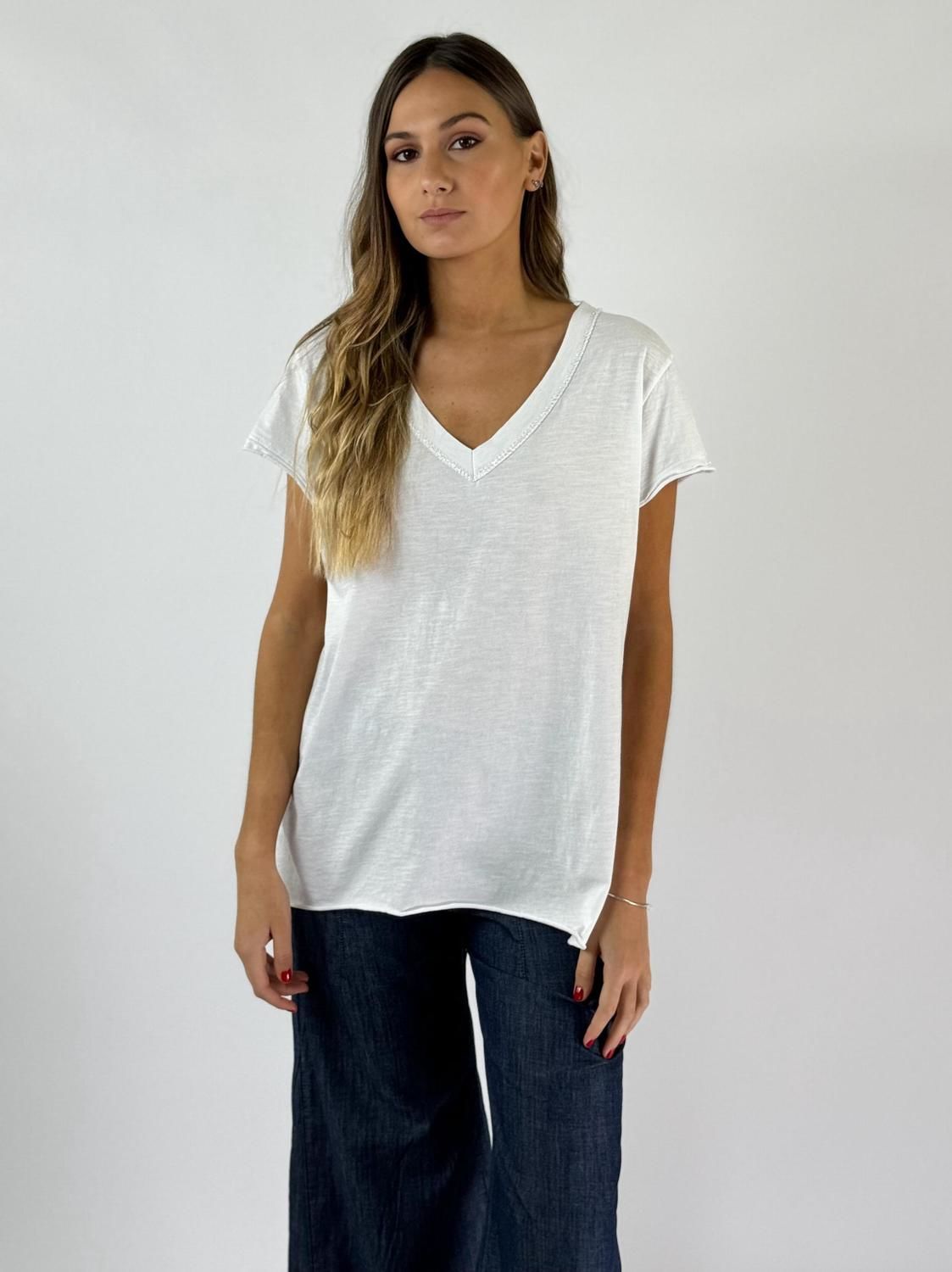 REMERA ARYAN blanco s/m