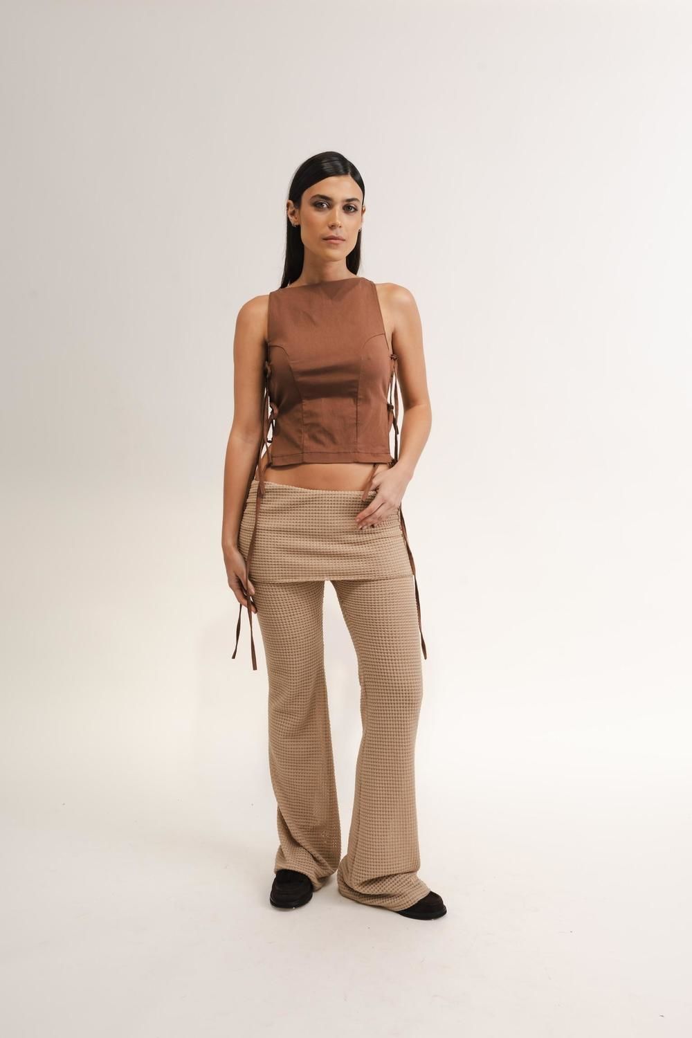 Blusa Área marron m