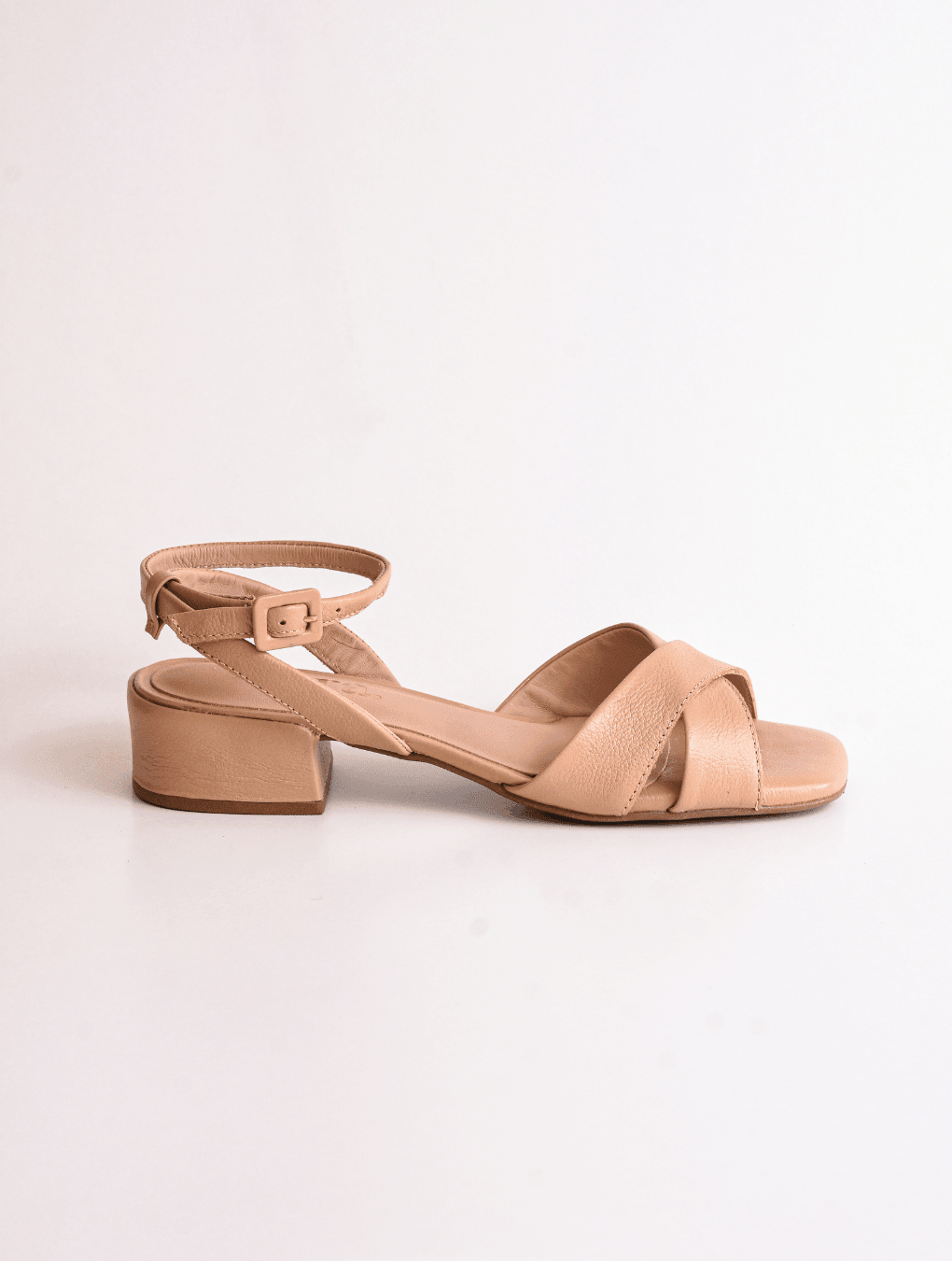 Sandalia Cloti camel 34