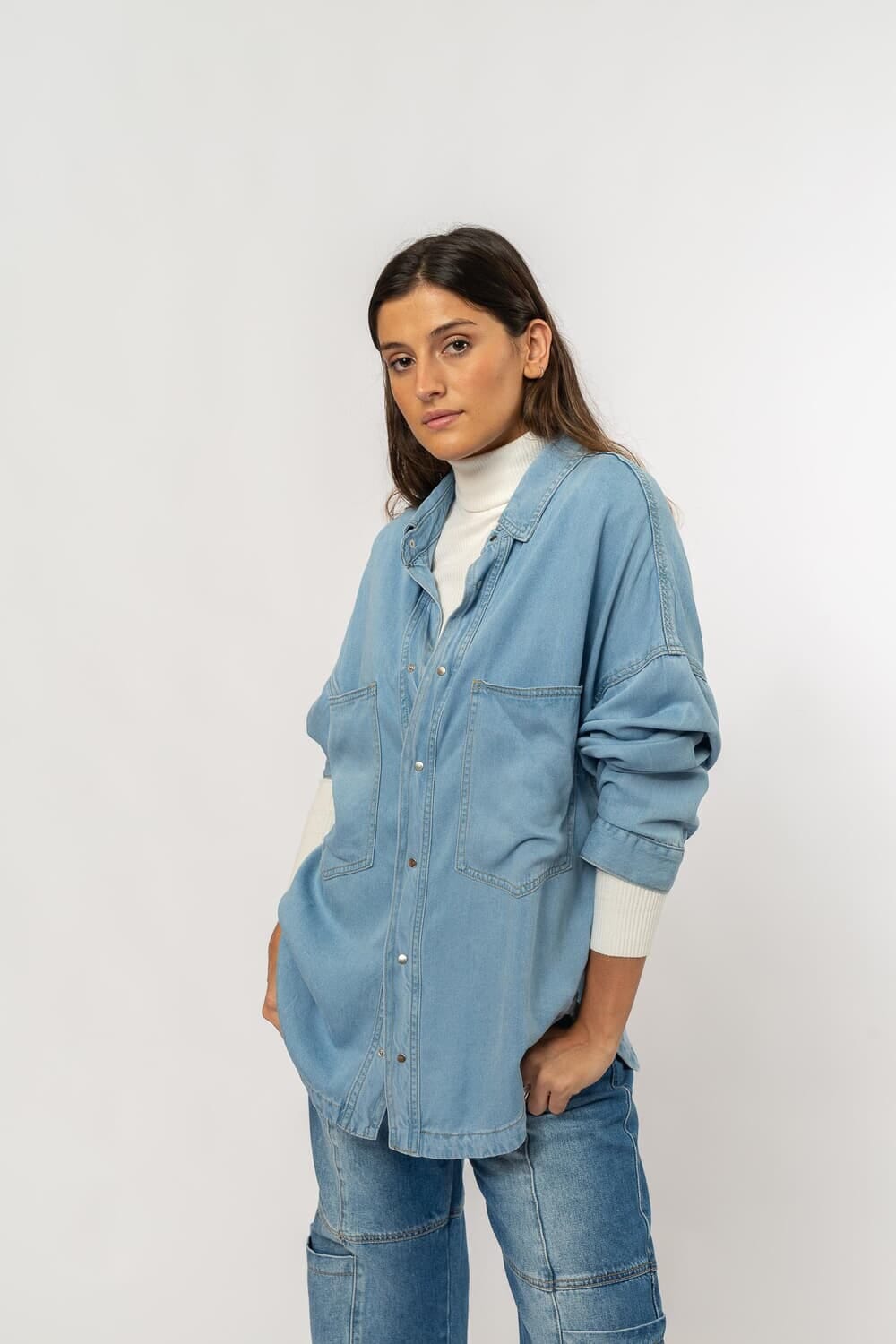 Camisa maldi celeste talle unico