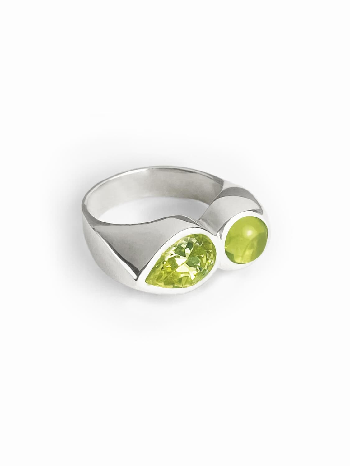 Anillo Híbrido Peridoto verde talle unico