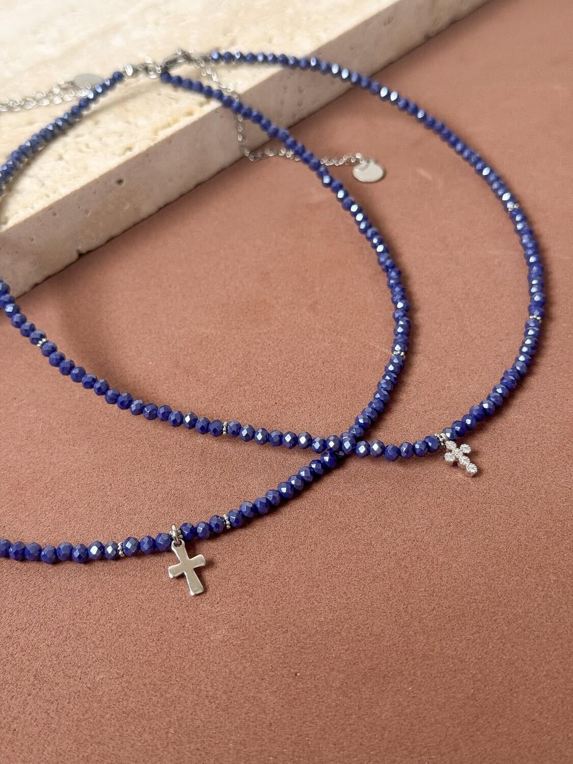 Collar Órbita azul bolita n/a