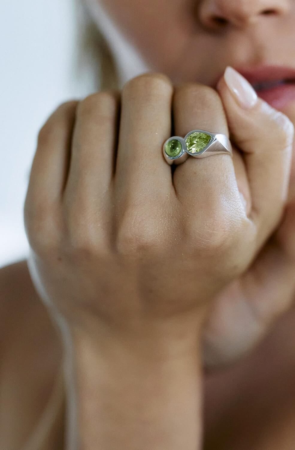 Anillo Híbrido Peridoto verde talle unico