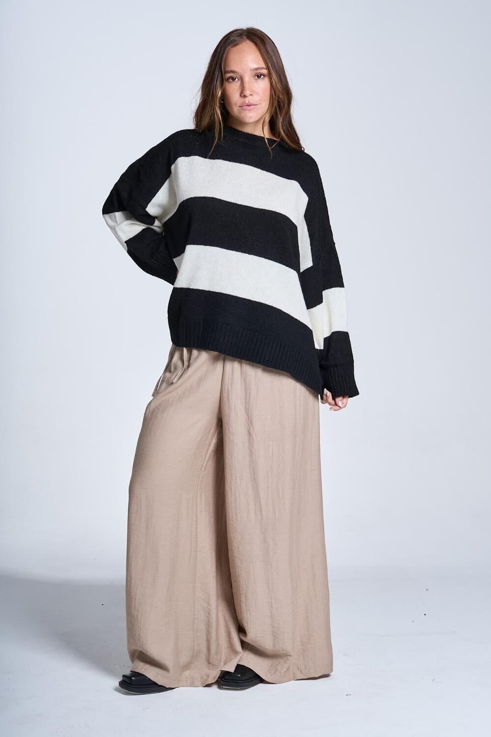 Sweater Zara negro talle unico
