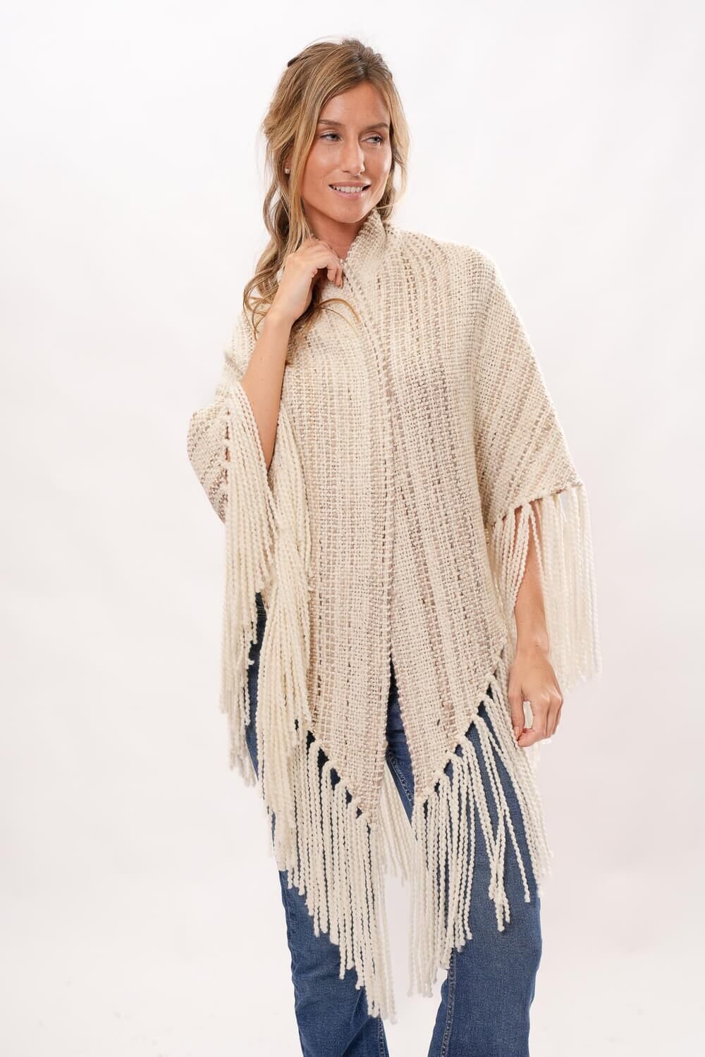 Triángulo útil beige talle unico