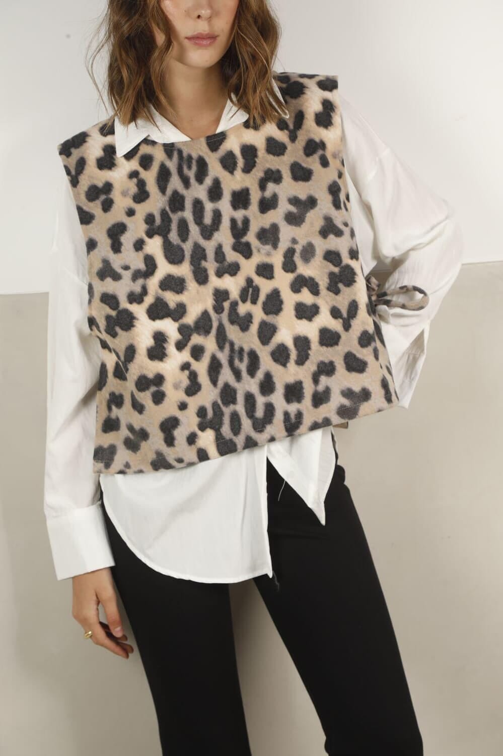 Chaleco Cheiba beige talle unico