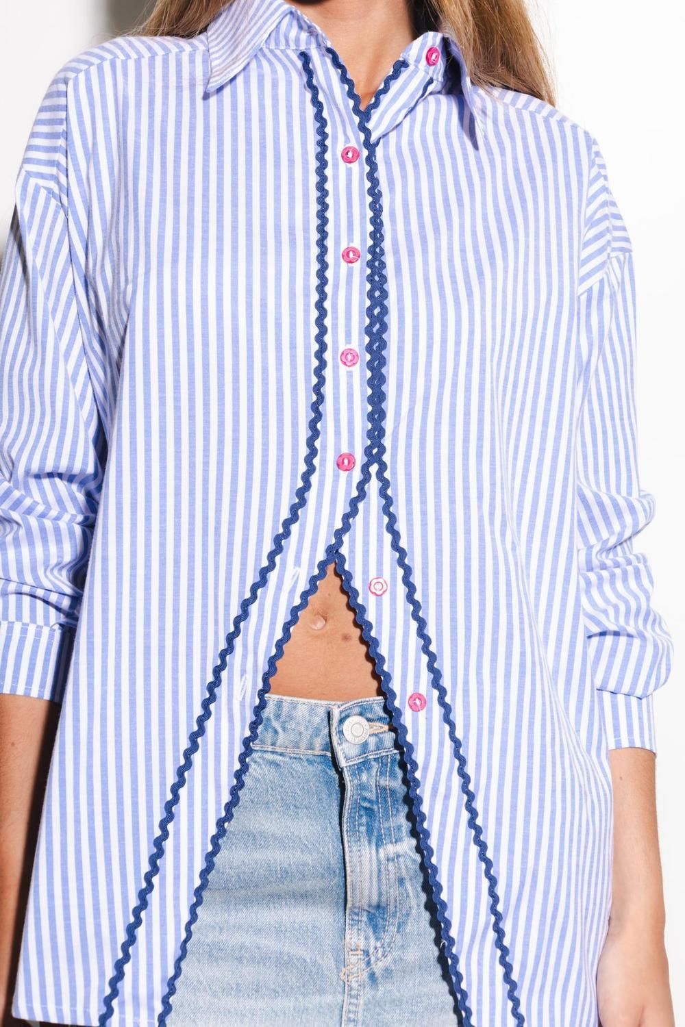 Camisa Eloisa Zig Zag celeste talle unico