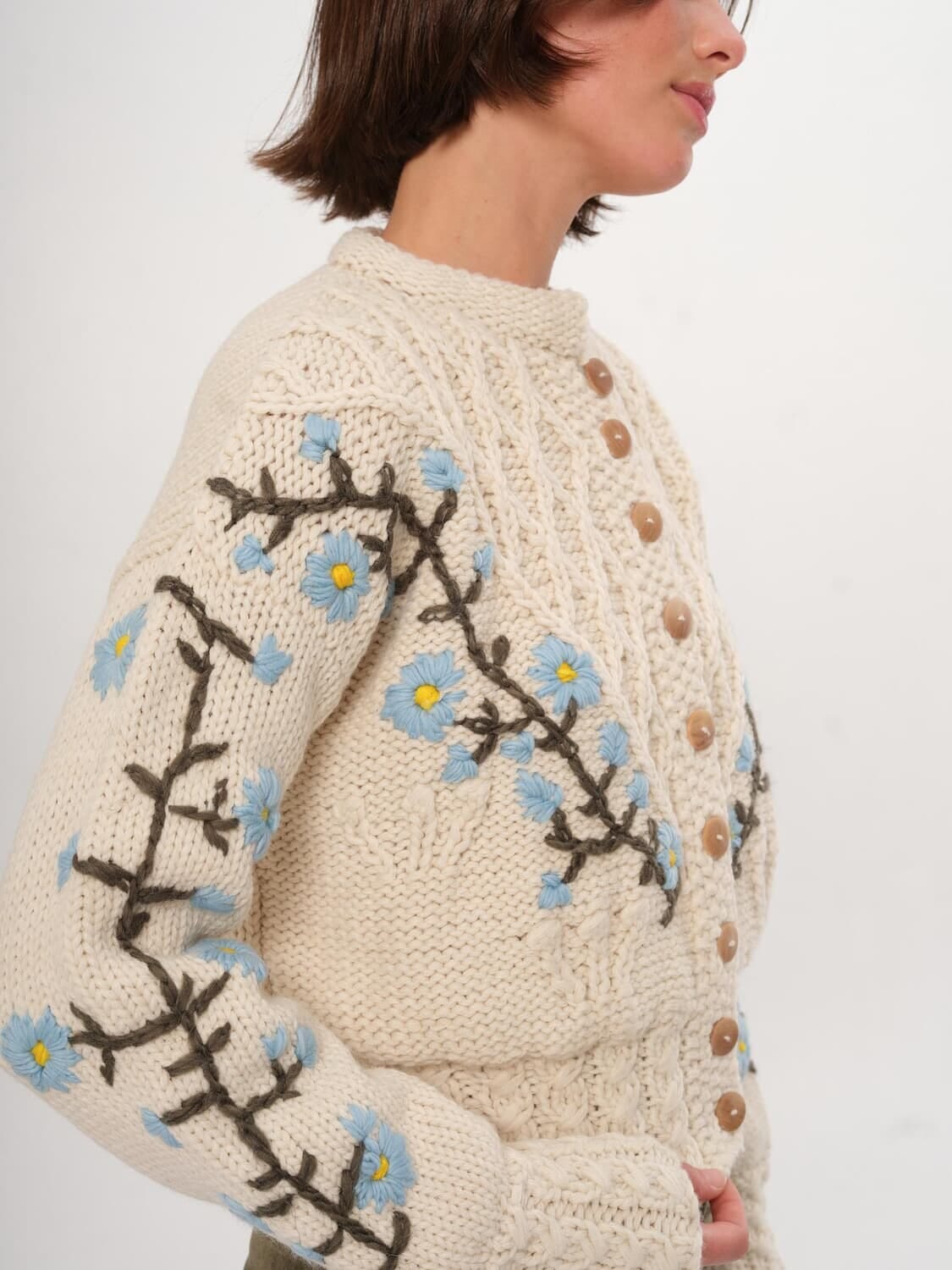 Cardigan Magnolia celeste talle unico