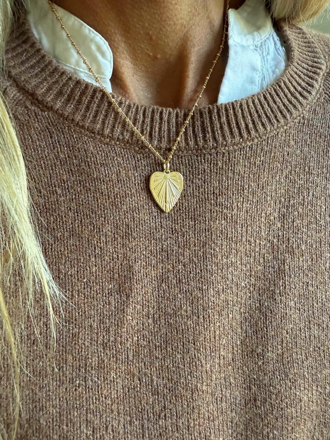 COLLAR CORAZON CARO dorado n/a
