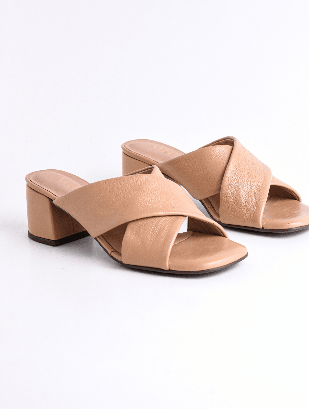 Sandalia Mey camel 34