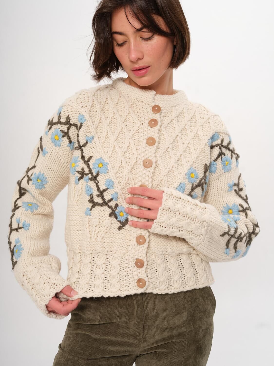 Cardigan Magnolia celeste talle unico