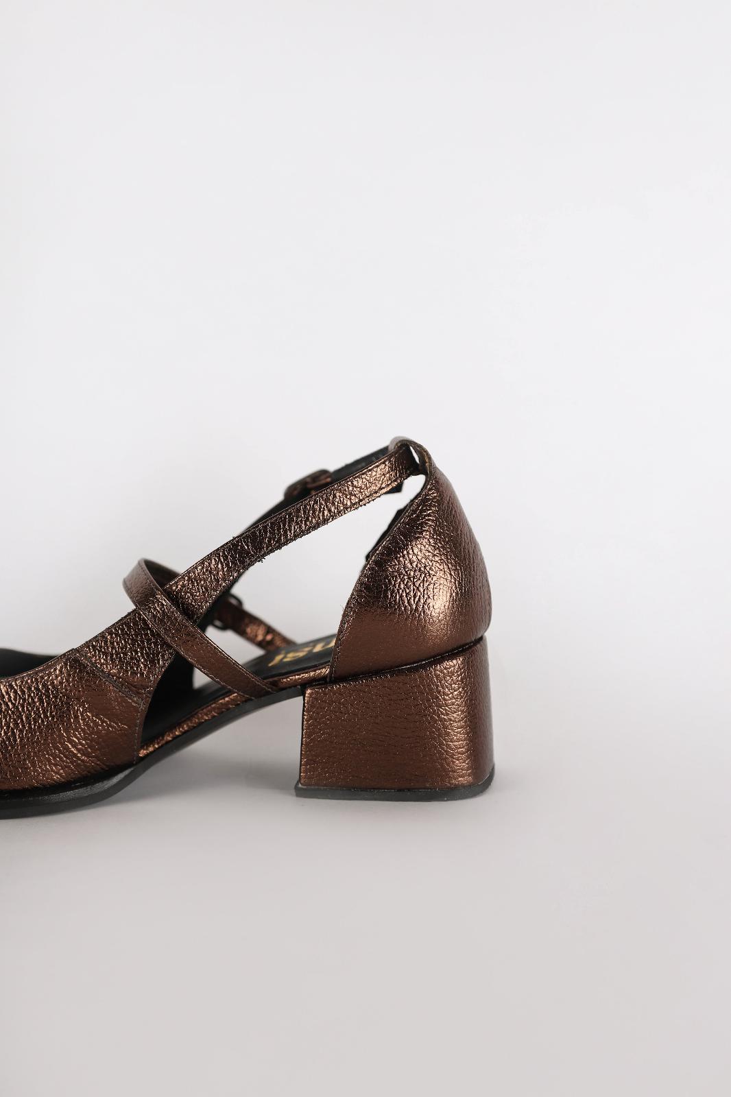 Zapato Lucy bronce 40