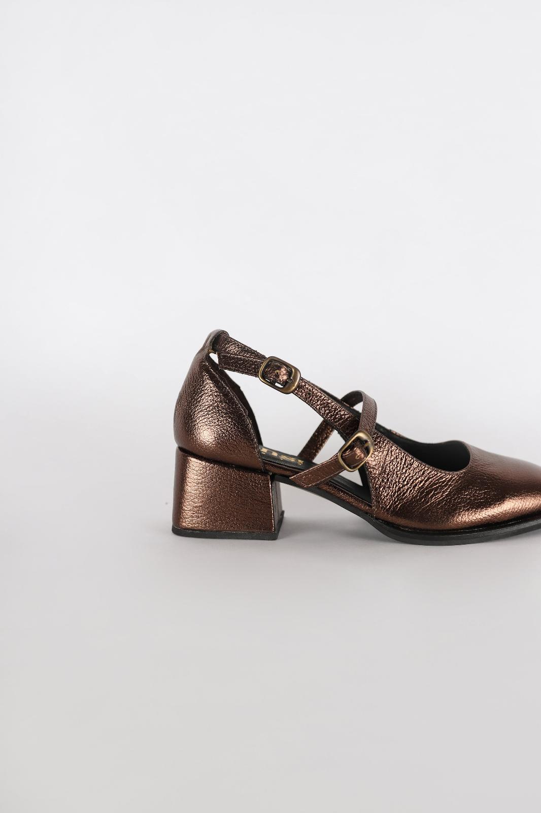 Zapato Lucy bronce 37