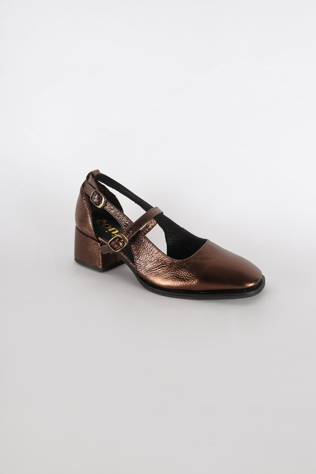 Zapato Lucy bronce 39