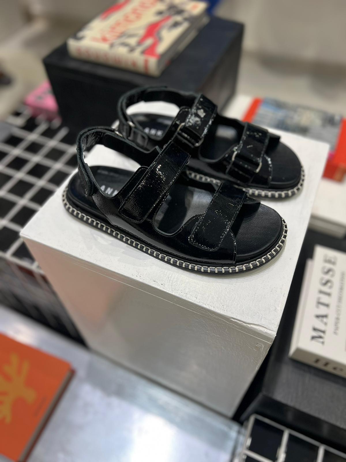 Sandalia Mar negro 40