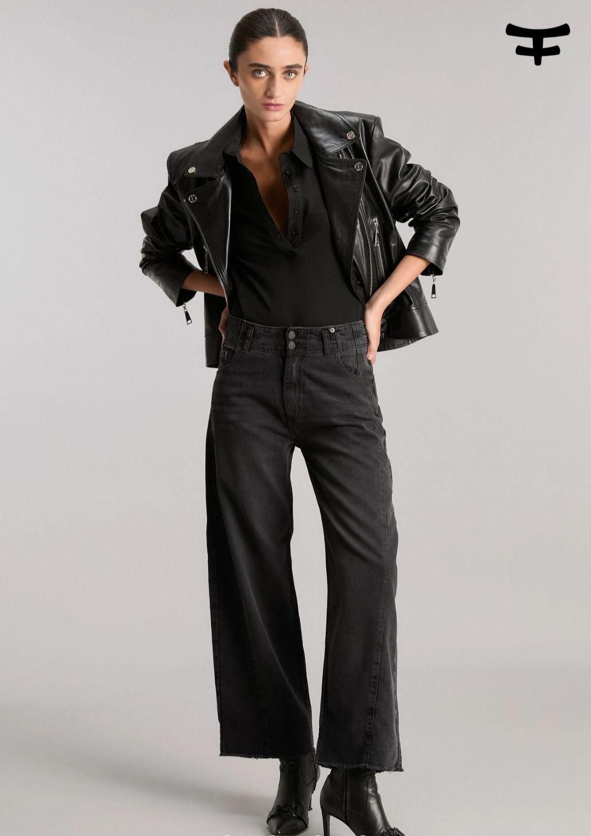 JEANS BARREL ULLA BLACK - KOSIUKO
