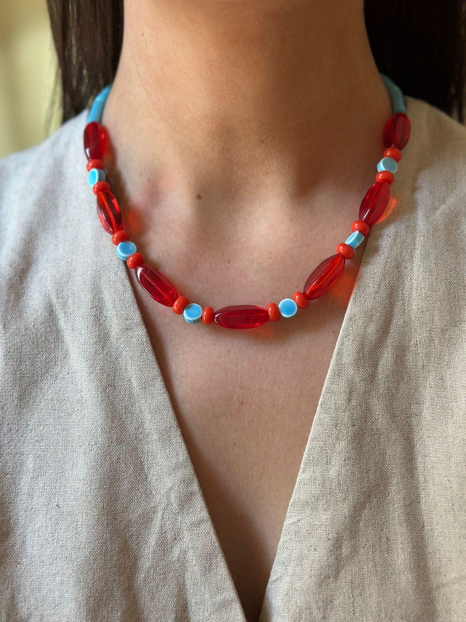 Collar Carroza rojo talle unico