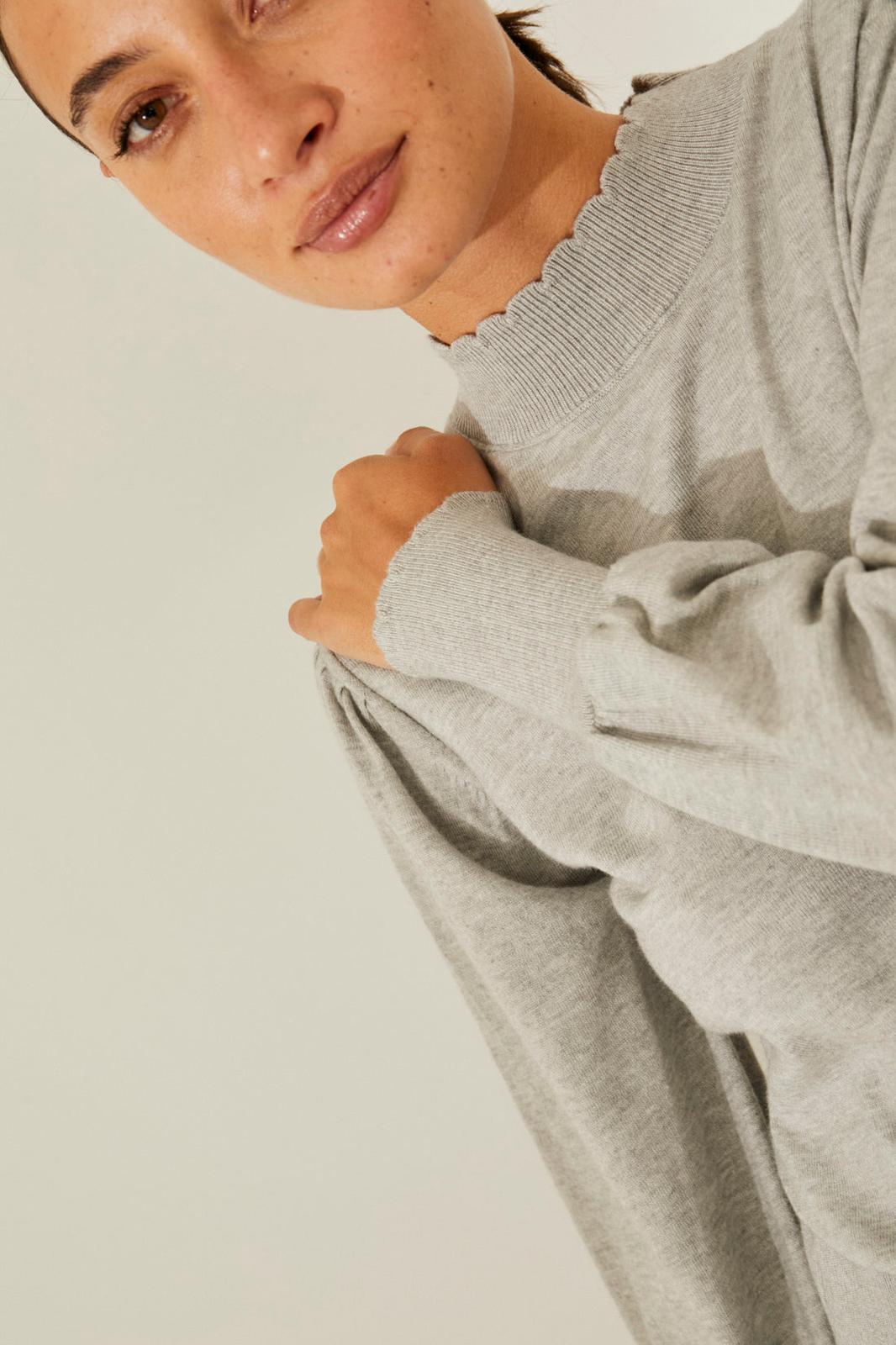 Polera Stanford gris talle unico