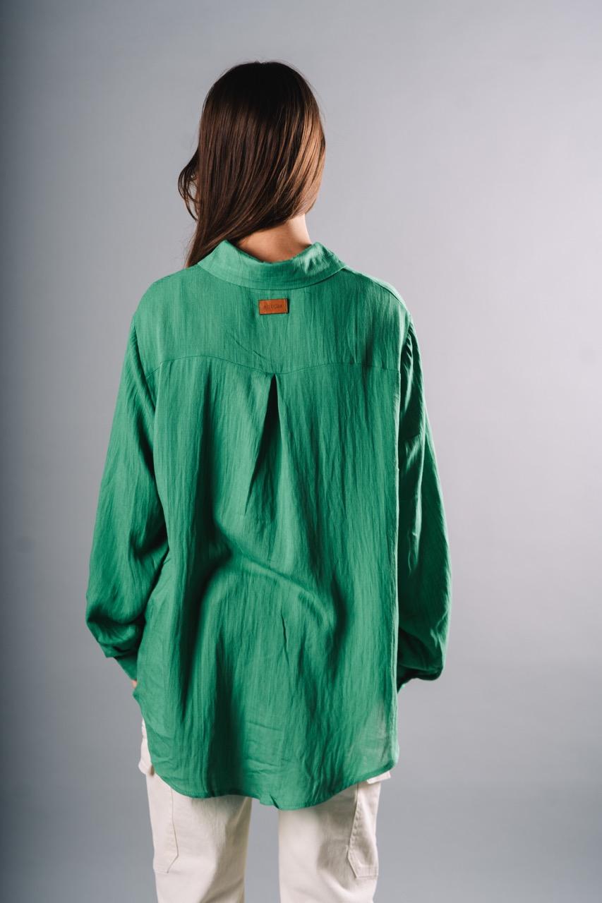 Camisa Sakura verde talle unico