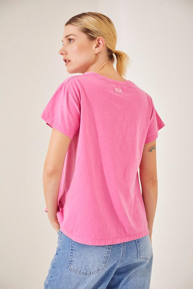 REMERA BELIEVE fucsia s/m