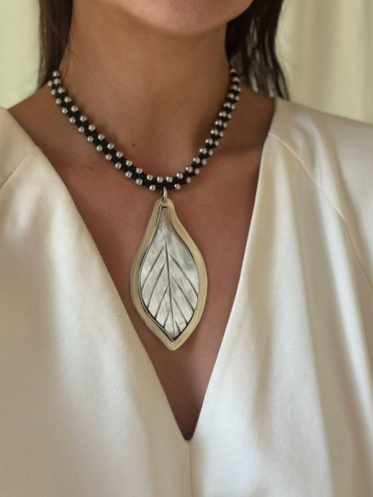 Collar Pradera negro talle unico