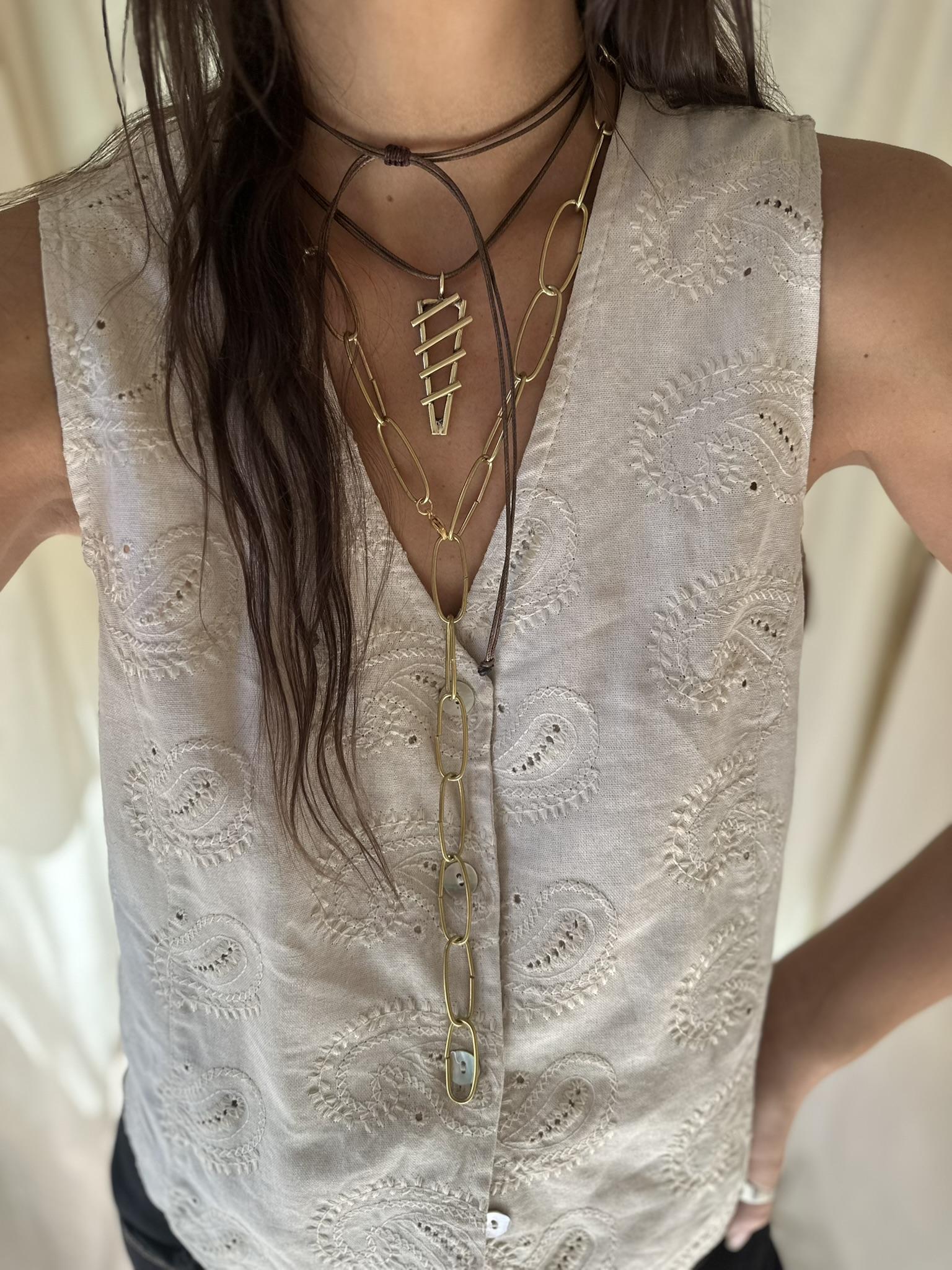 Collar Pax dorado talle unico