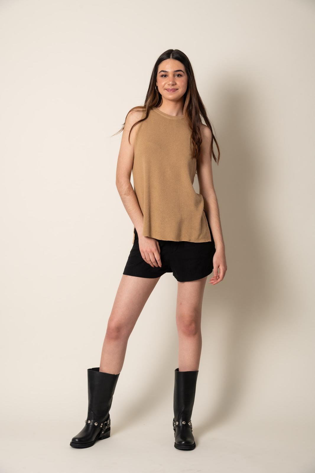 MUSCULOSA OVIEDO camel talle unico