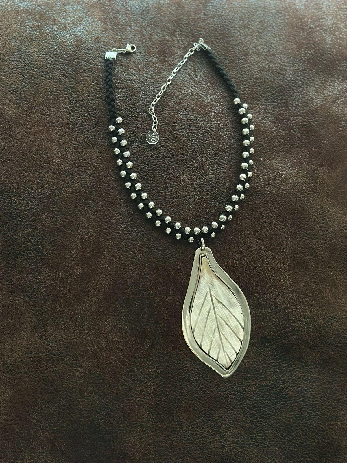 Collar Pradera negro talle unico