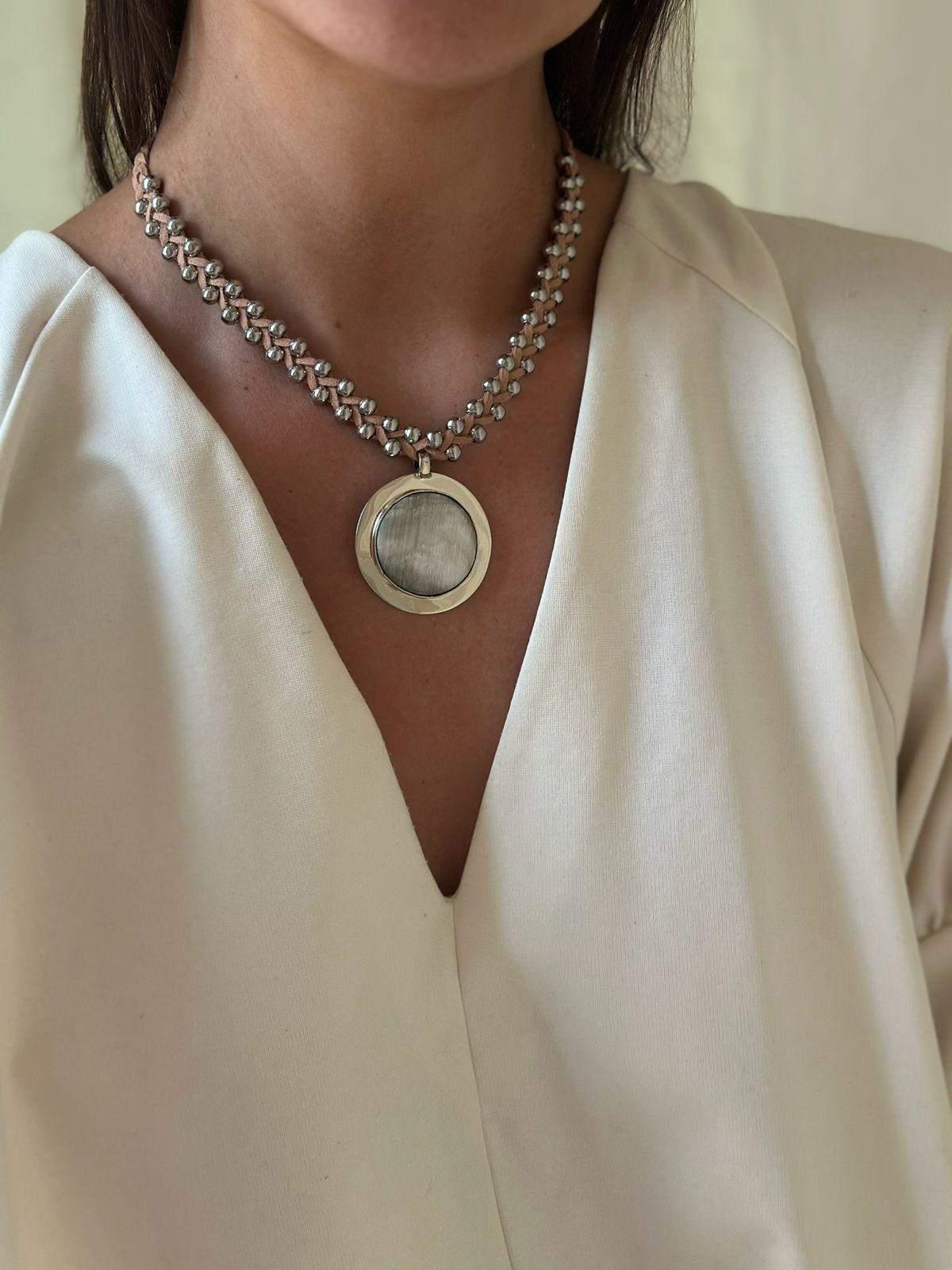 Collar Libra tostado talle unico