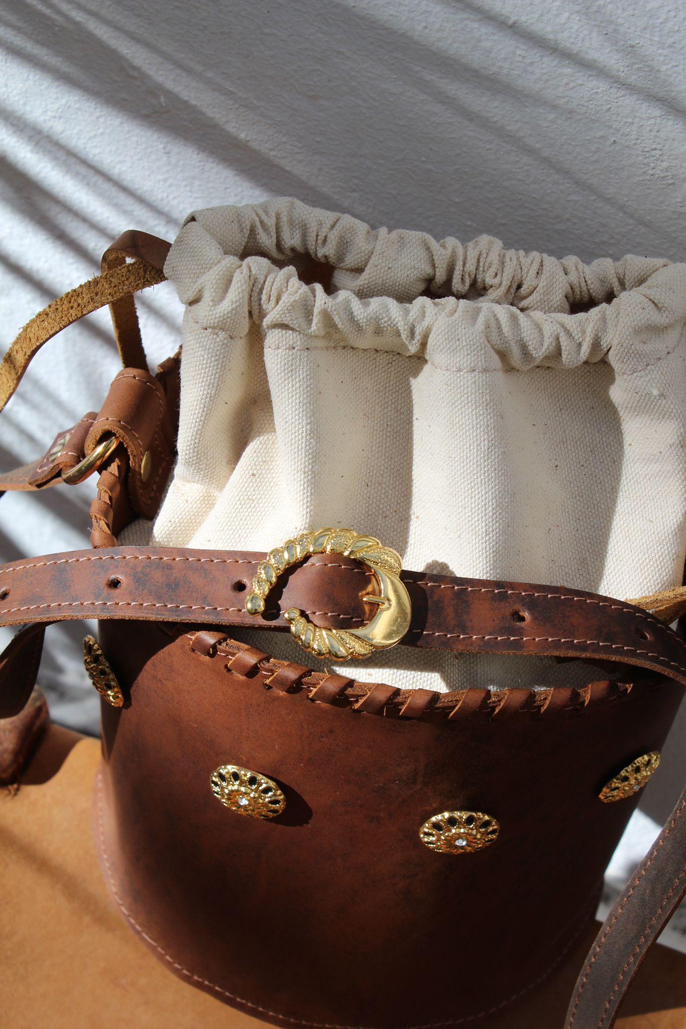 Bee Bucket Bag