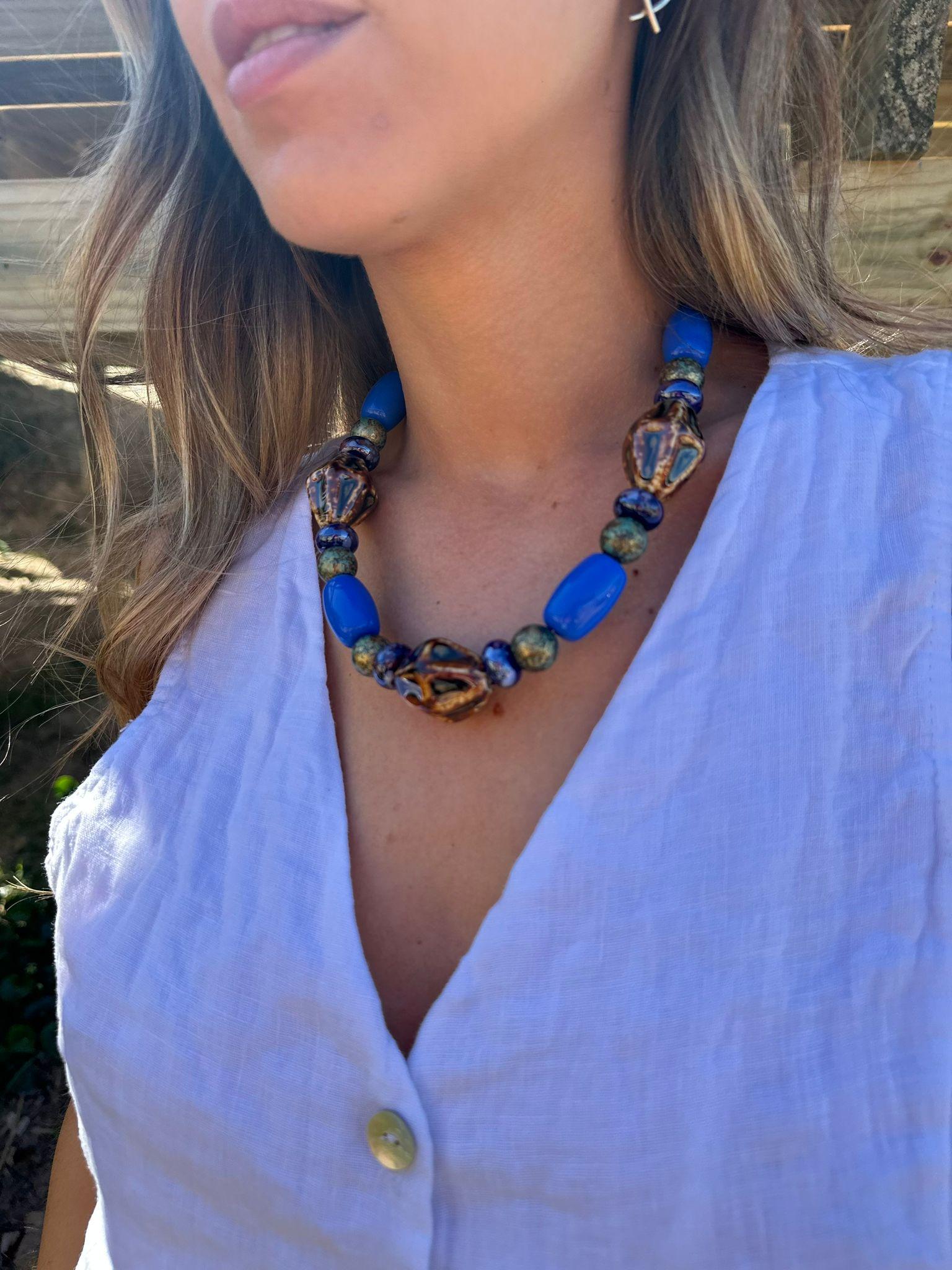 Collar Moka azul talle unico