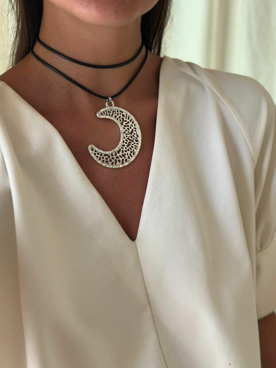 Collar Moon plateado talle unico